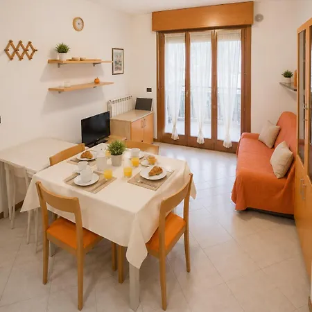Apartamento Roberta Con Piscina - Agenzia Cocal