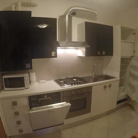 Roberta Con Piscina - Agenzia Cocal 아파트 카오를레