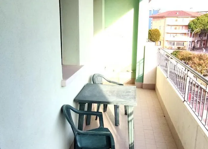 Apartman Roberta Con Piscina - Agenzia Cocal