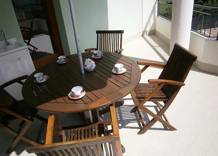 Apartamento Roberta Con Piscina - Agenzia Cocal *