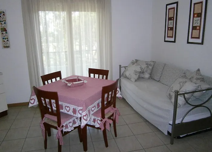 Roberta Con Piscina - Agenzia Cocal Apartamento *