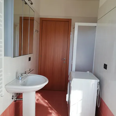 Roberta Con Piscina - Agenzia Cocal Apartman